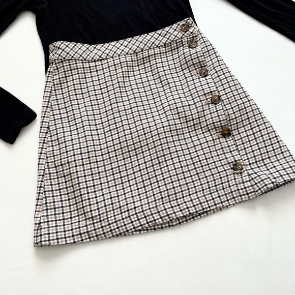 Plaid Button Up Mini Skirt - Picture 3 of 6